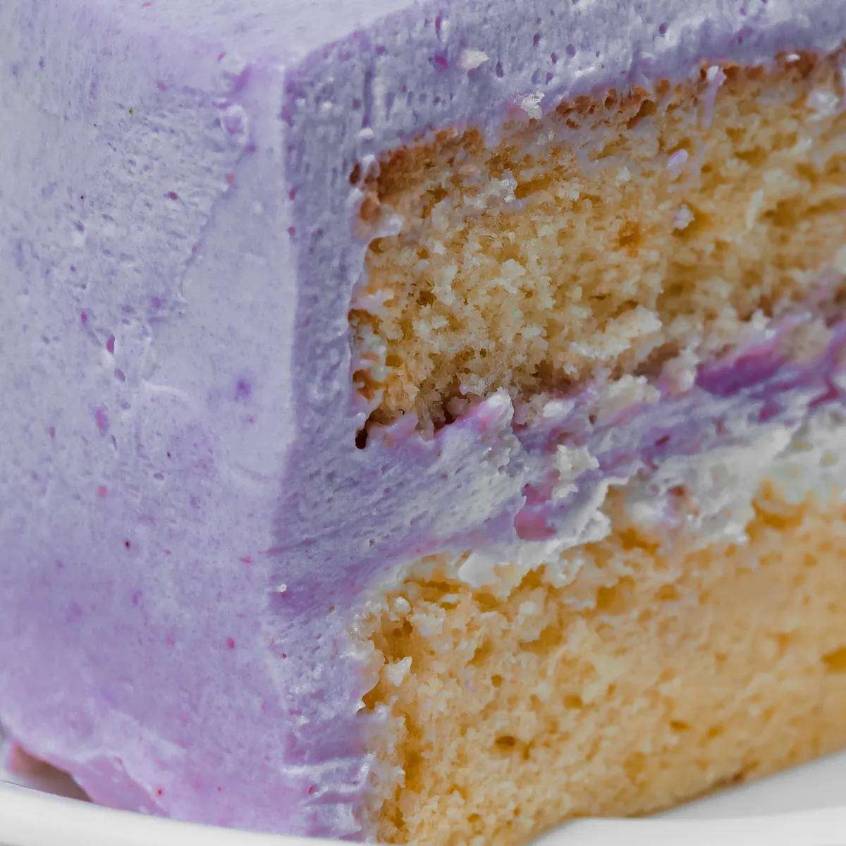 Cake as a gift, done right — what works and what doesn't